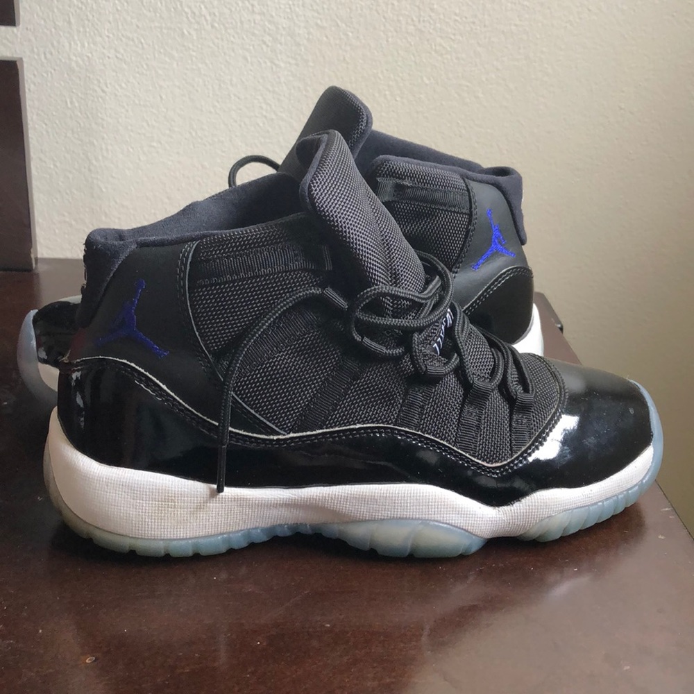 Jordan 11 2016 space jams